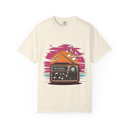 🎶 Retro Radio Vibes T-Shirt – Vintage-Inspired Music Tee for Summer Style & Good Times